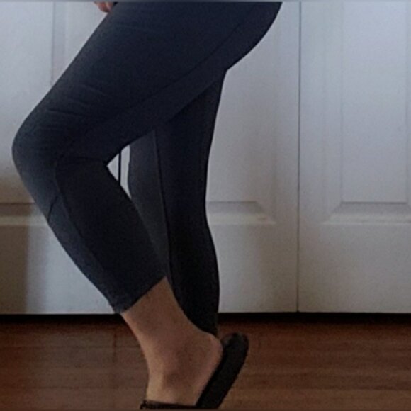 LULULEMON   Fast and free  ropped Leggings - Picture 8 of 13